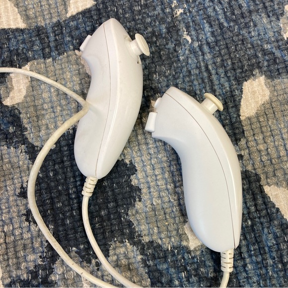 Nintendo Video Games & Consoles Official Nintendo Wii Nunchuck Controller Working Authentic